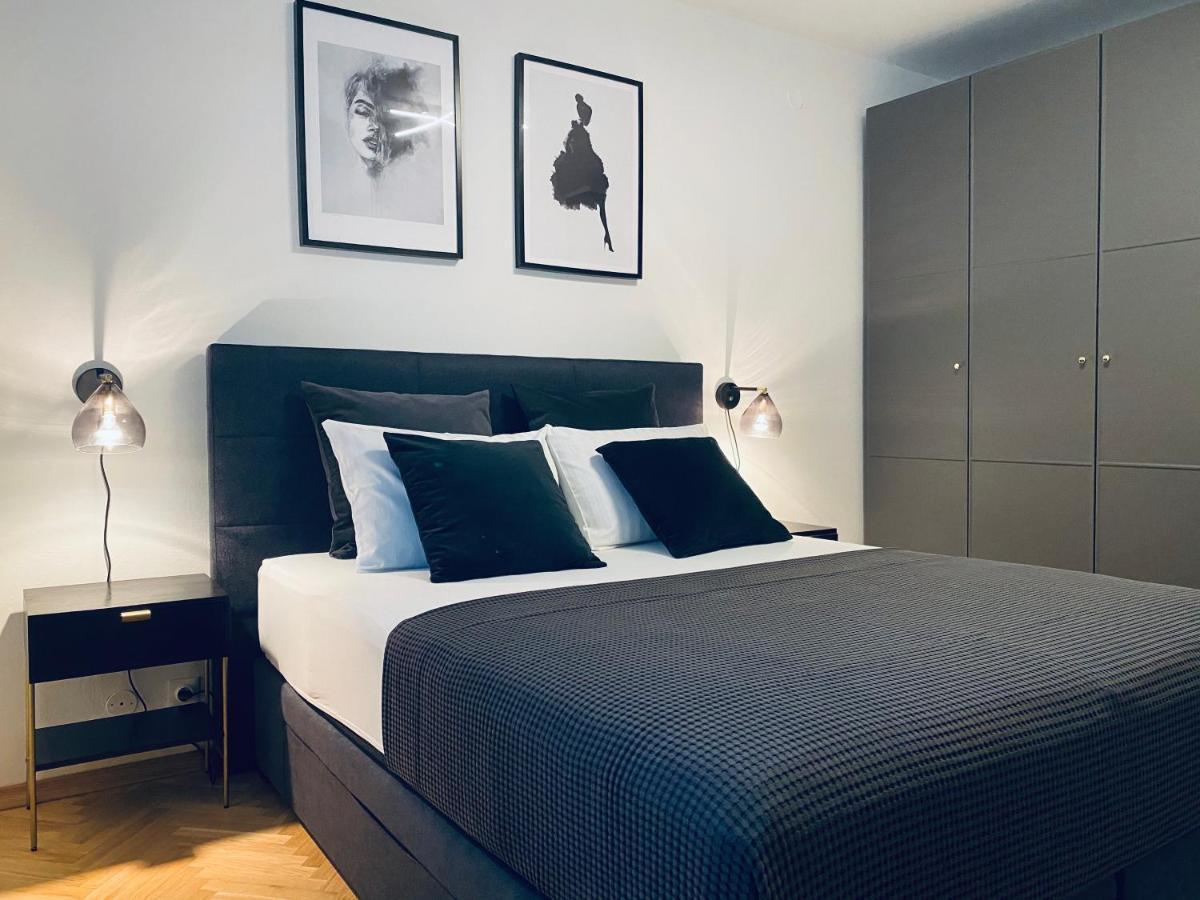 Cirjak Apartments Biograd Na Moru Buitenkant foto