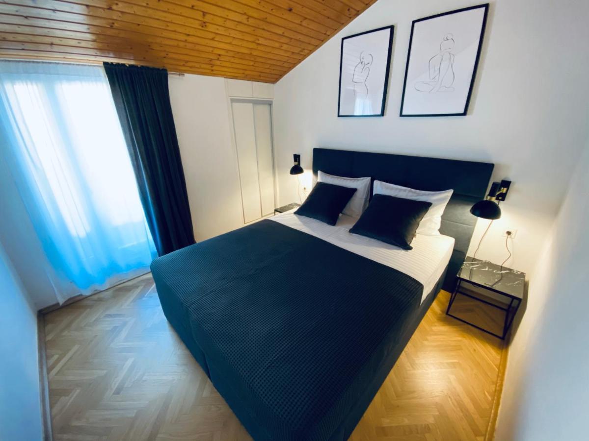 Cirjak Apartments Biograd Na Moru Buitenkant foto