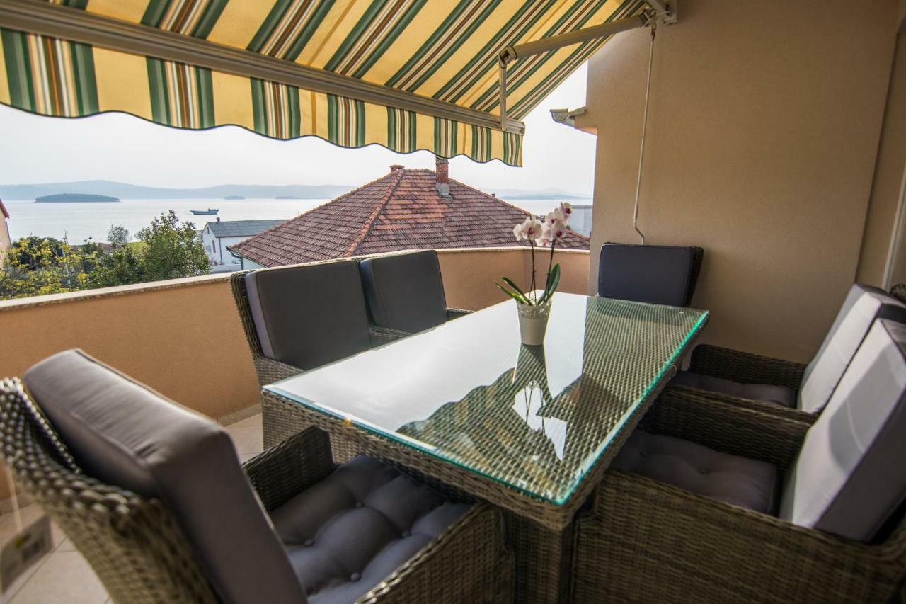 Cirjak Apartments Biograd Na Moru Buitenkant foto