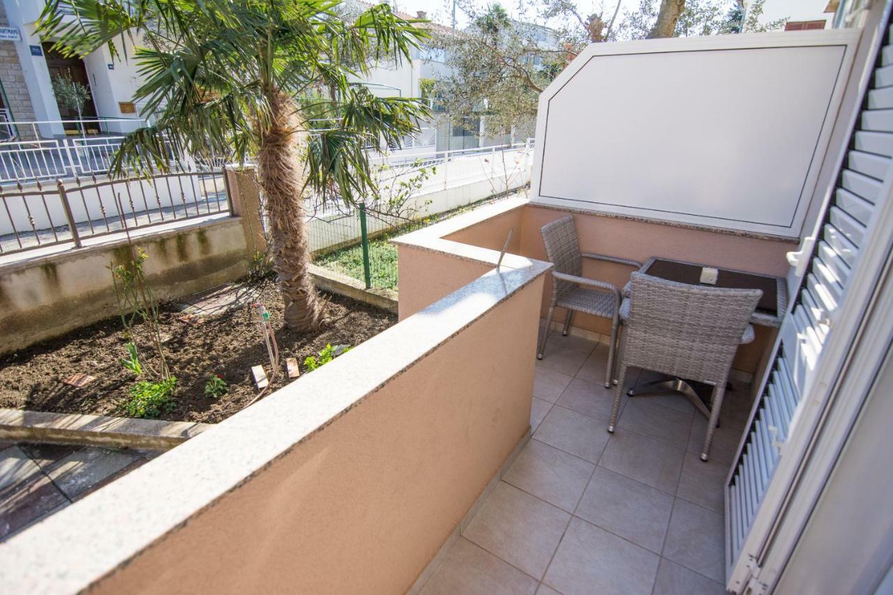 Cirjak Apartments Biograd Na Moru Buitenkant foto